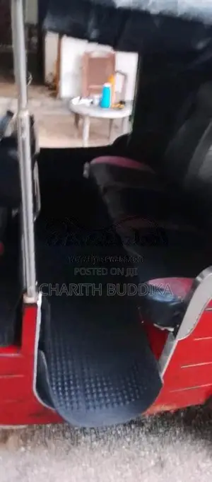 Bajaj RE 4 Stroke 2013 Three Wheel (Used)
