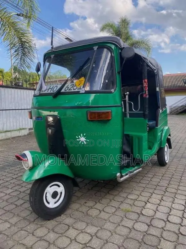 Bajaj 2 Stroke 2003 Three Wheel (Used)
