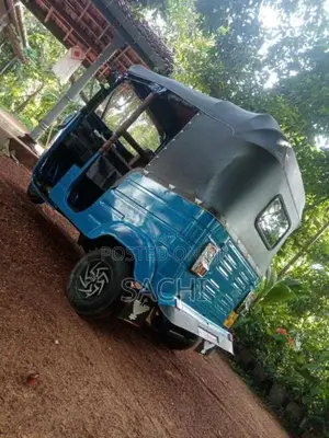 Bajaj RE 2015 Three Wheel (Used)