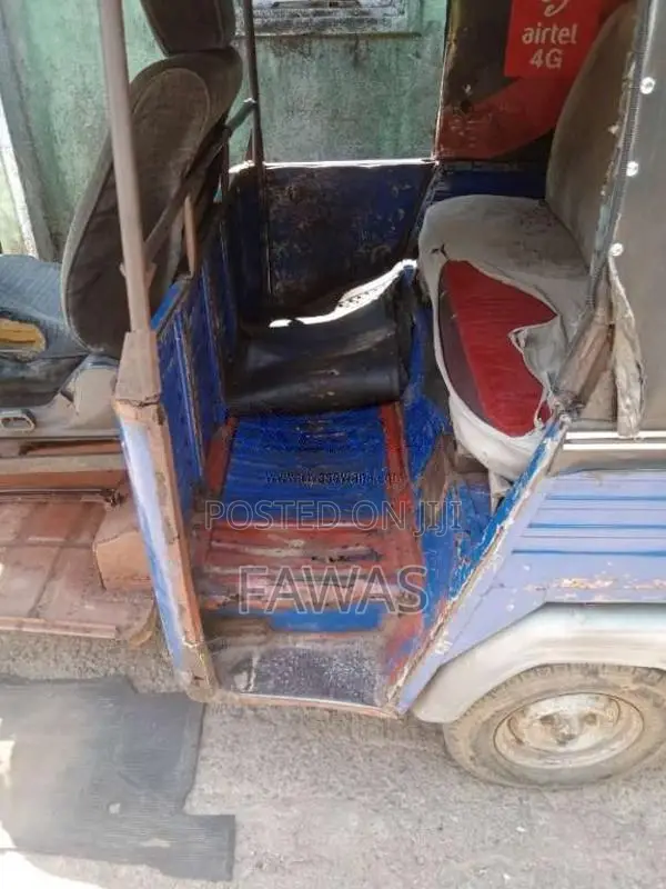 Piaggio Ape 2010 Three Wheel (Used)