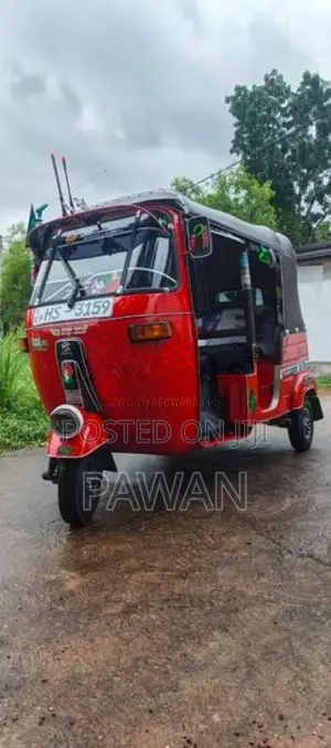 Bajaj 2 Stroke 2005 Three Wheel (Used)