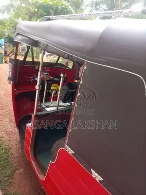 Bajaj 4 Stroke 2008 Three Wheel (Used)