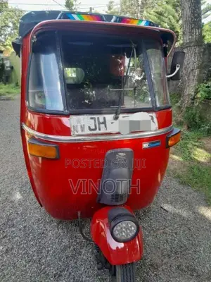 Bajaj 2 Stroke 2004 Three Wheel (Used)