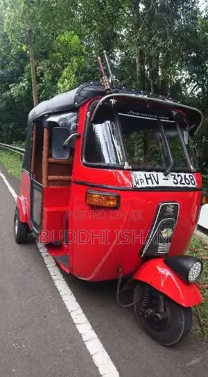 Bajaj 2 Stroke 2004 Three Wheel (Used)