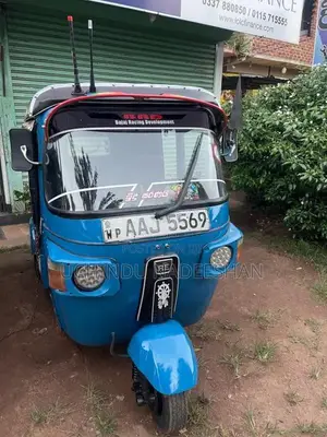 Bajaj 4 Stroke 2013 Three Wheel (Used)