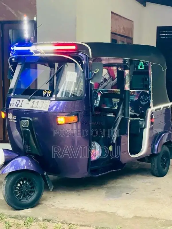 Bajaj 2 stroke 2006 Three Wheel (Used)