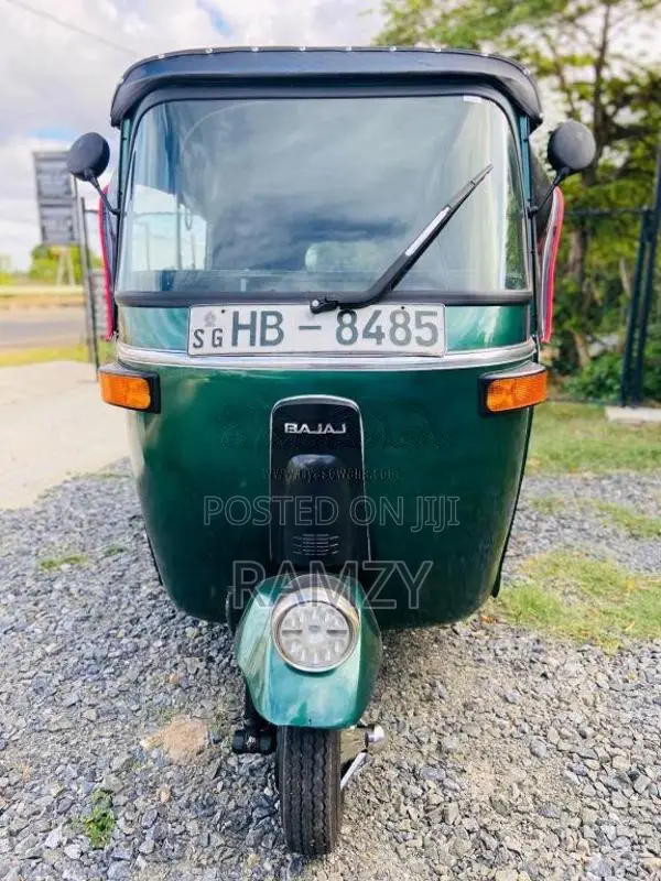Bajaj RE 2003 Three Wheel (Used)