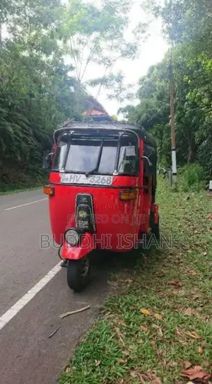Bajaj 2 Stroke 2004 Three Wheel (Used)