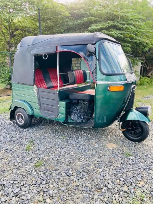 Bajaj RE 2003 Three Wheel (Used)