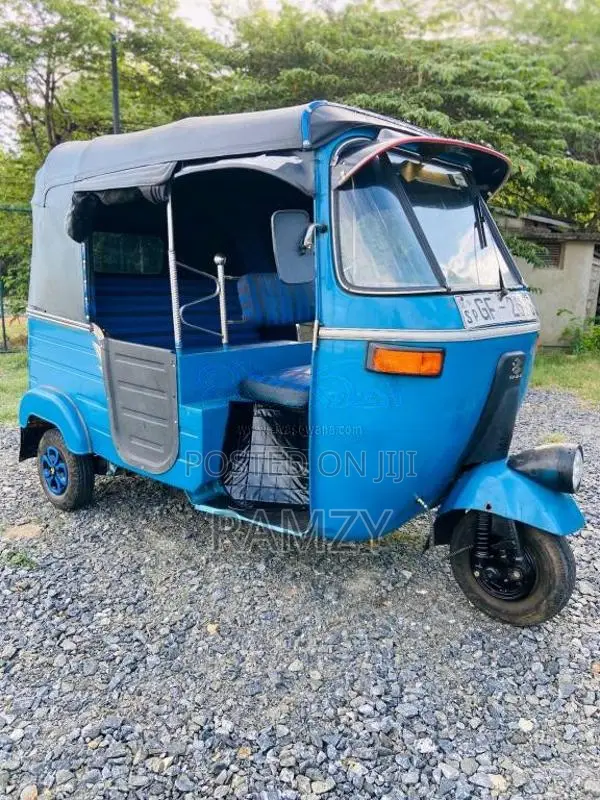 Bajaj RE 2001 Three Wheel (Used)