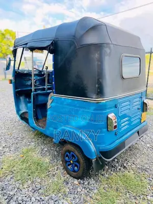 Bajaj RE 2001 Three Wheel (Used)