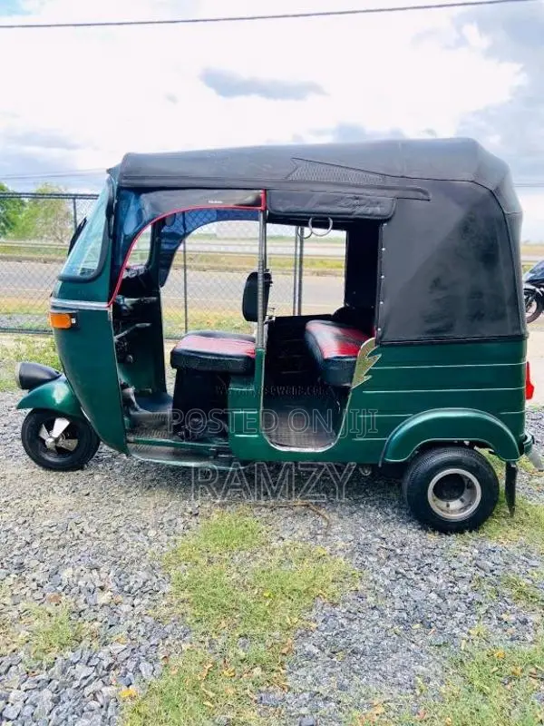Bajaj RE 2003 Three Wheel (Used)