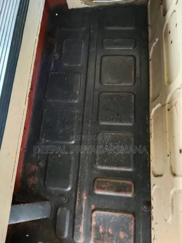Bajaj 2 Stroke 2000 Three Wheel (Used)