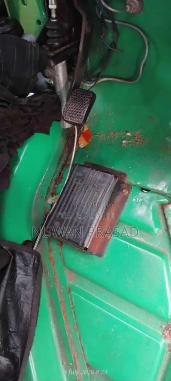 Bajaj 2 Stroke 2004 Three Wheel (Used)