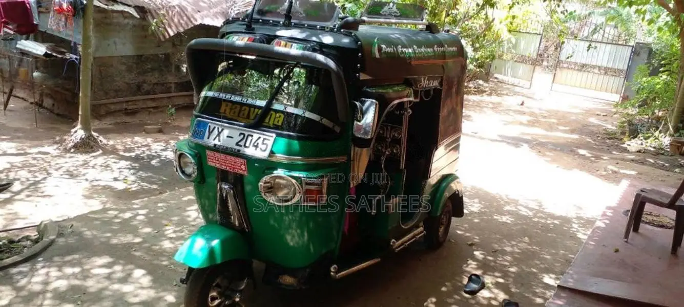 Bajaj RE 2012 Three Wheel (Used)