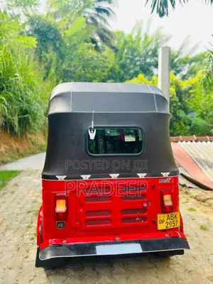 Bajaj Re 2016 Three Wheel (Used)