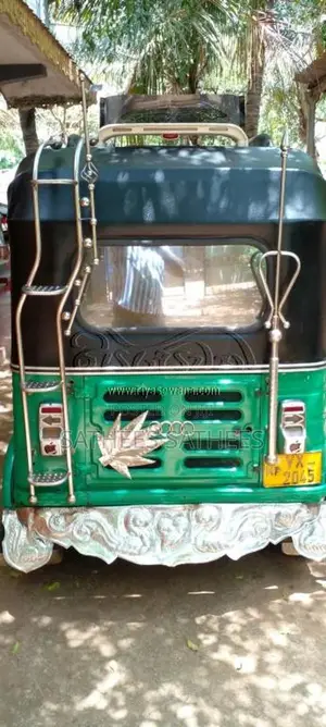 Bajaj RE 2012 Three Wheel (Used)