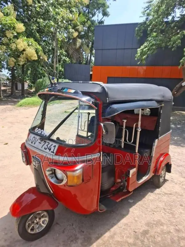 Bajaj RE 4 Stroke 2009 Three Wheel (Used)