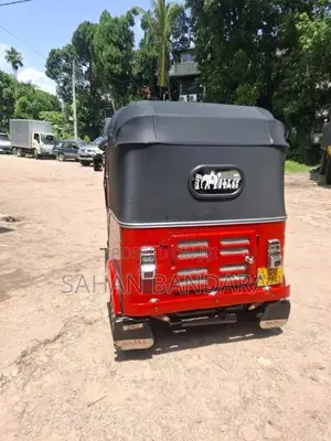 Bajaj RE 4 Stroke 2009 Three Wheel (Used)