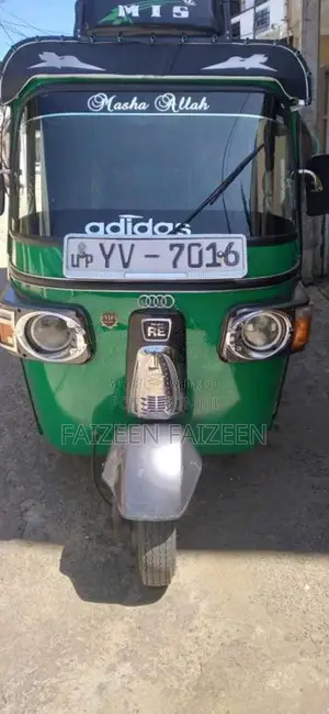 Bajaj Re 205 2011 Three Wheel (Used)