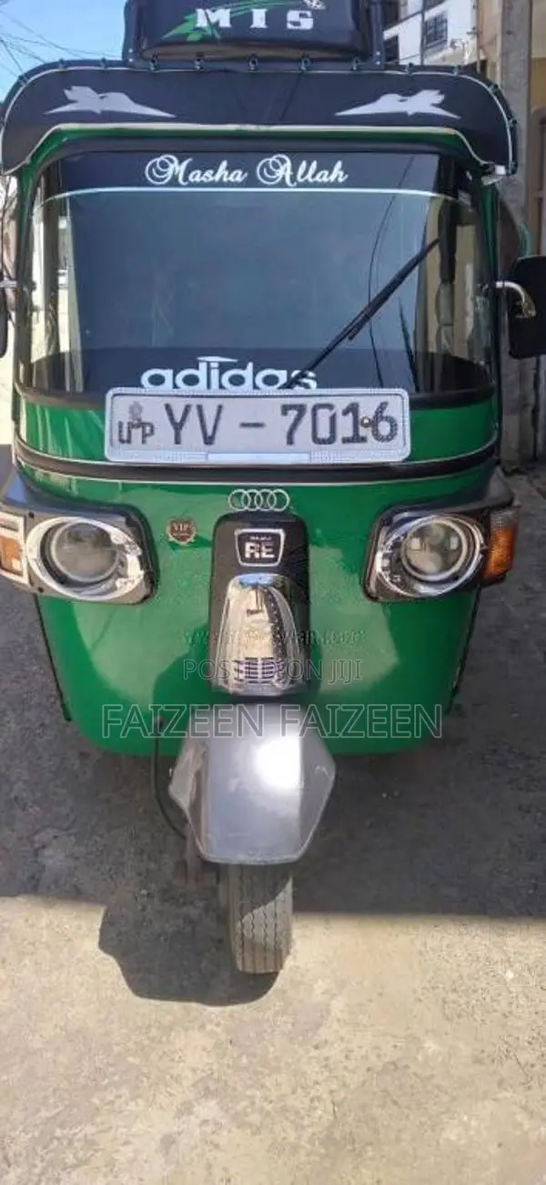 Bajaj Re 205 2011 Three Wheel (Used)