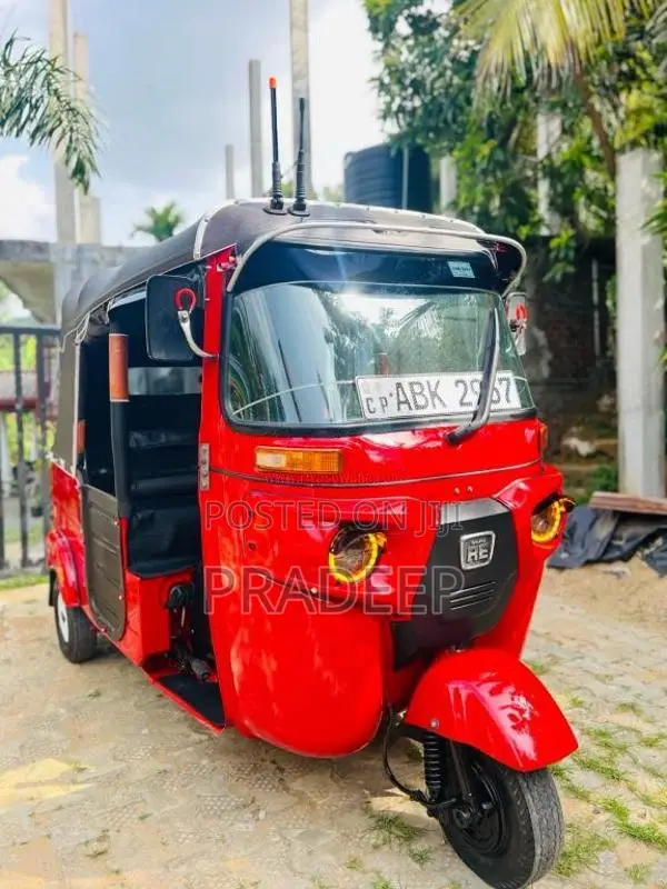 Bajaj Re 2016 Three Wheel (Used)