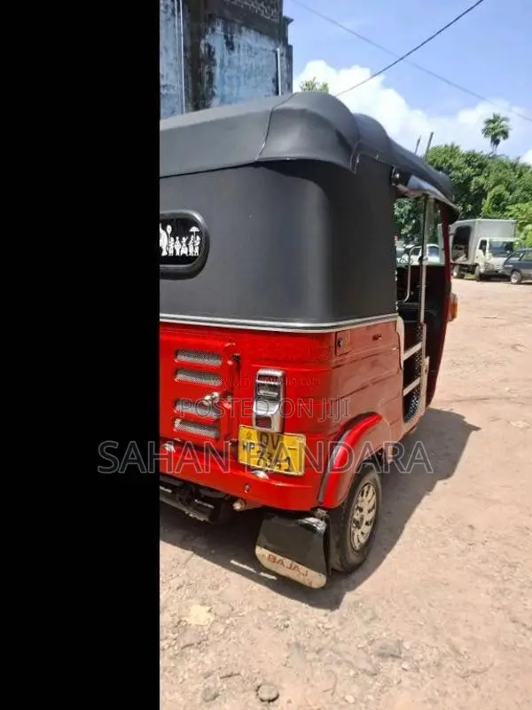 Bajaj RE 4 Stroke 2009 Three Wheel (Used)