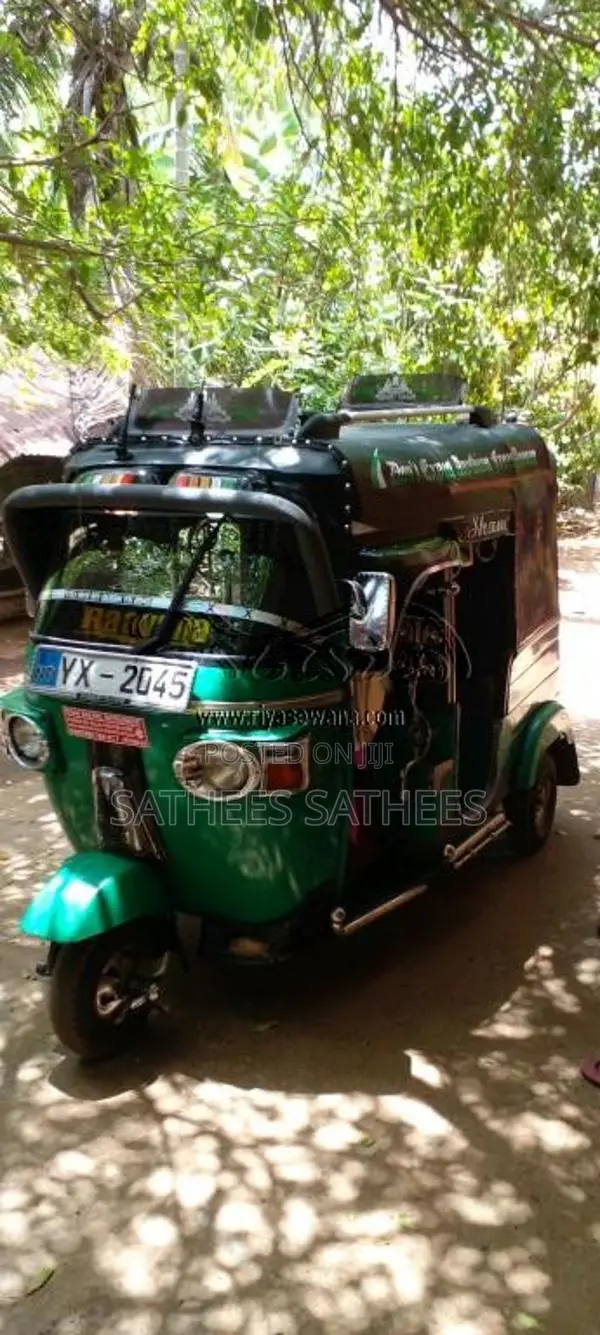 Bajaj RE 2012 Three Wheel (Used)