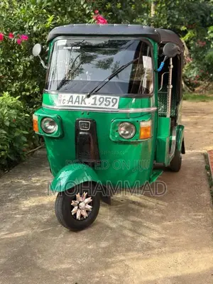 Bajaj RE 4 Stroke 2013 Three Wheel (Used)