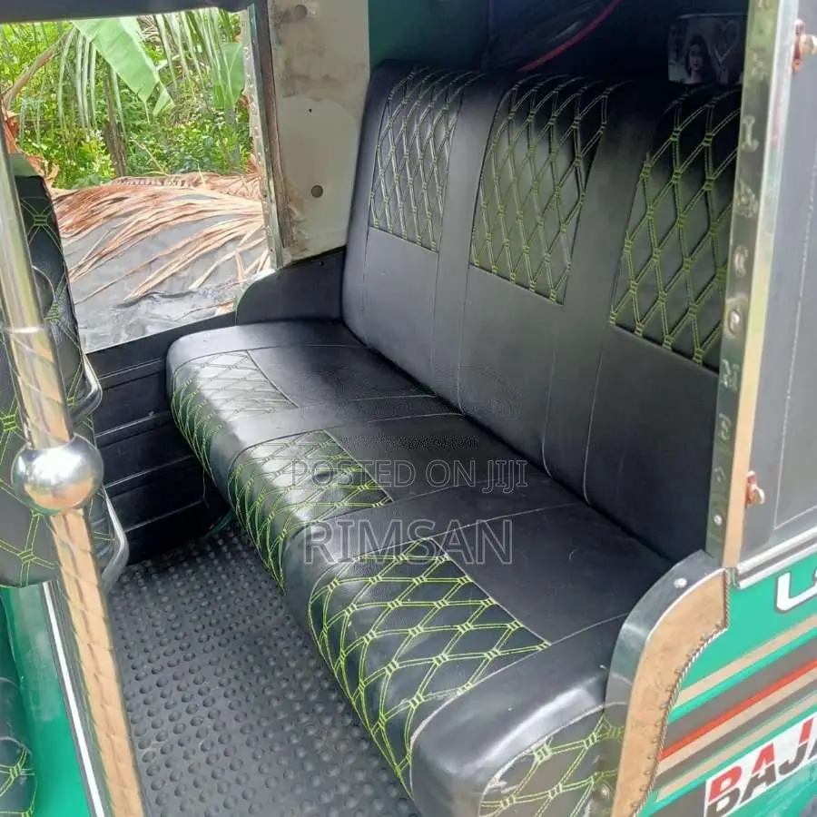 Bajaj 4 stroke 2013 Three Wheel (Used)