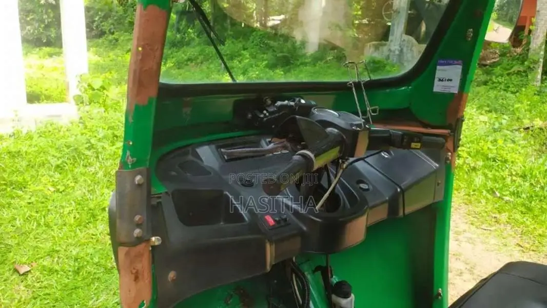TVS King 2012 Three Wheel (Used)