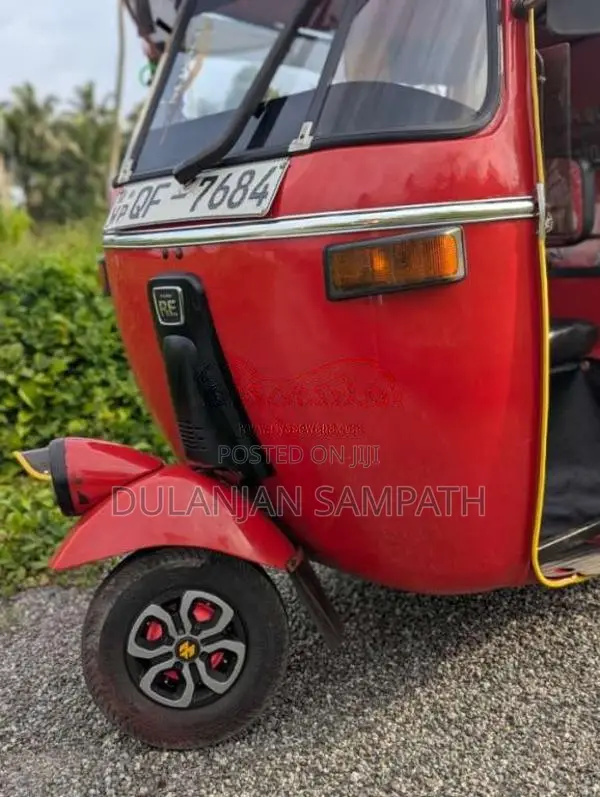 Bajaj RE 2 Stroke 2006 Three Wheel (Used)