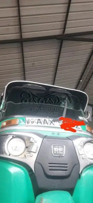 Bajaj Re 2015 Three Wheel (Used)