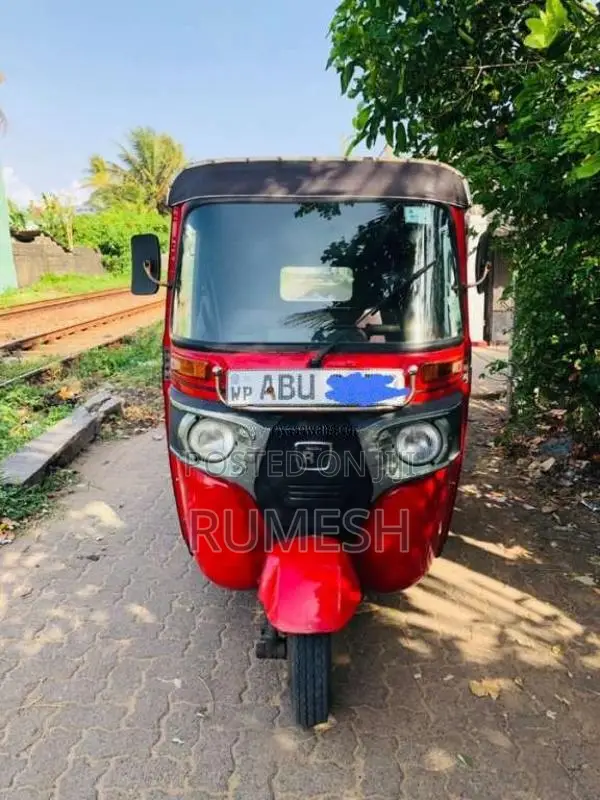 Bajaj 4 Stroke 2020 Three Wheel (Used)