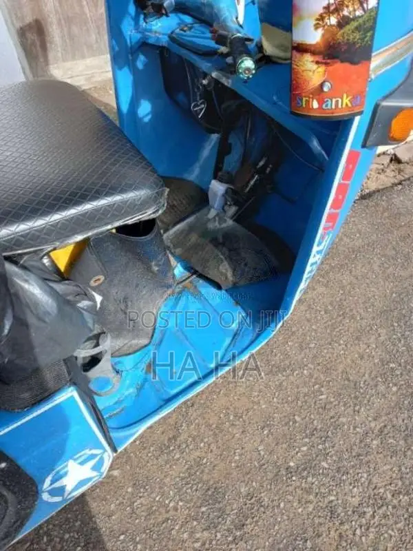 Bajaj 2 Stroke 1996 Three Wheel (Used)