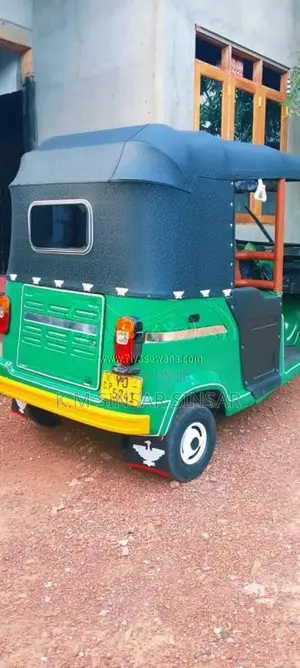 TVS King 2011 Three Wheel (Used)