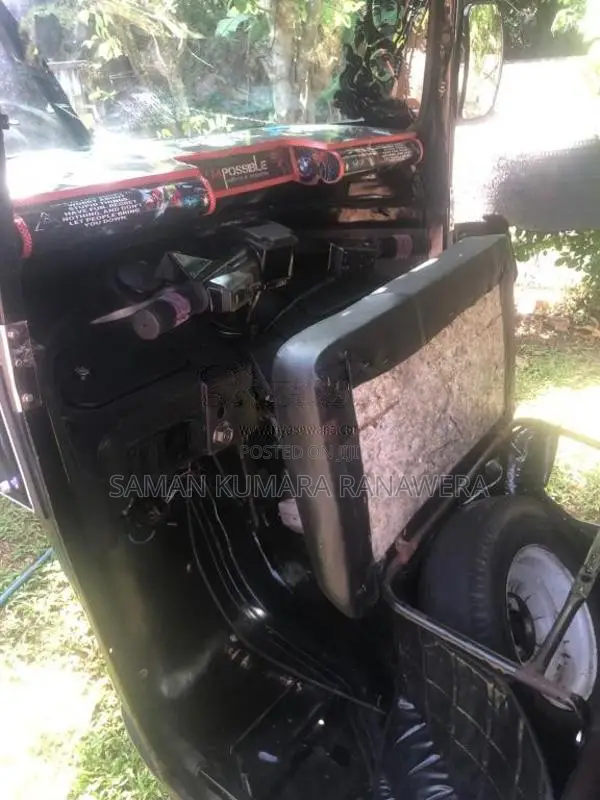 Bajaj 4 stroke 2012 Three Wheel (Used)