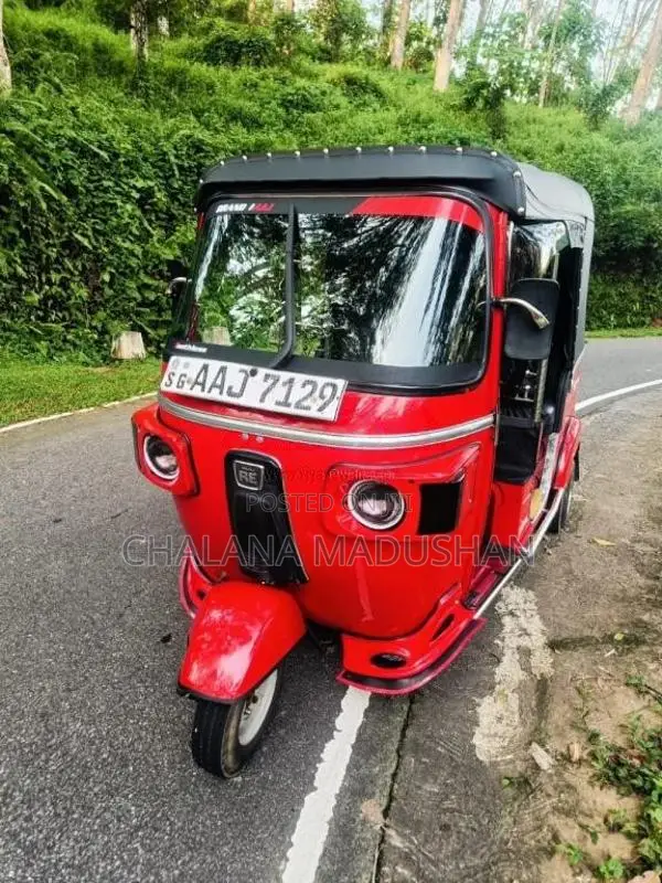 Bajaj RE 4 Stroke 2013 Three Wheel (Used)