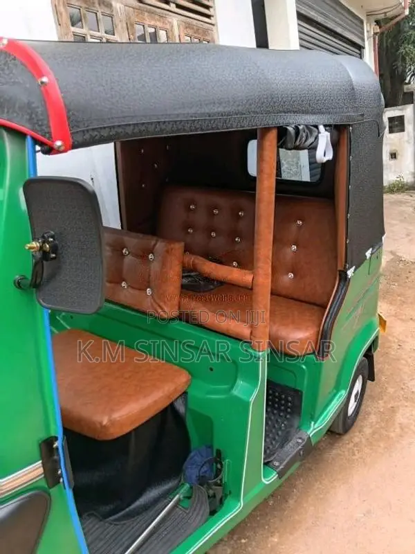 TVS King 2011 Three Wheel (Used)