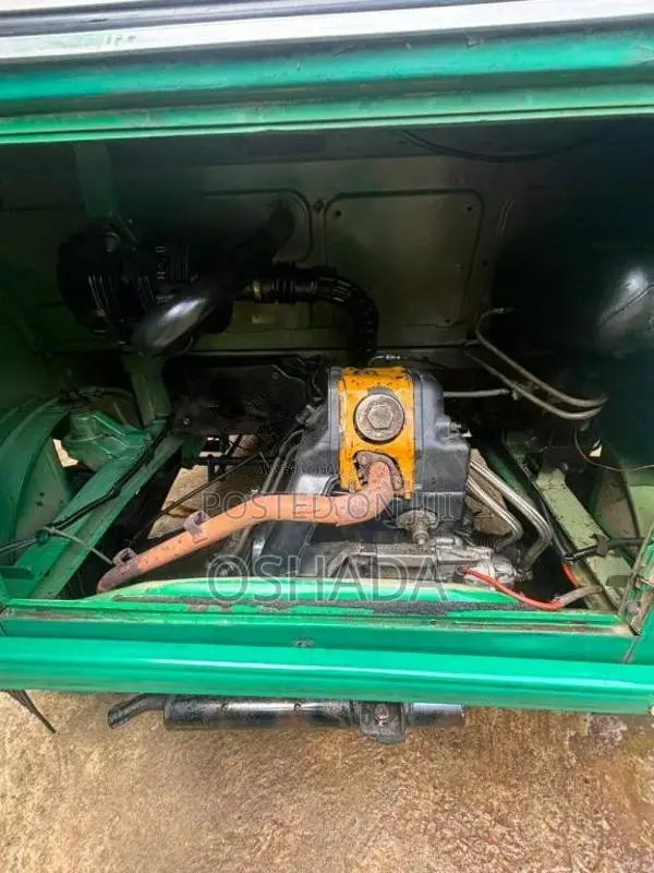 Bajaj RE 4 Stroke 2012 Three Wheel (Used)