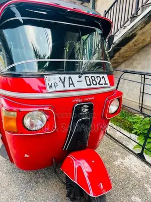 Bajaj RE 2011 Three Wheel (Used)