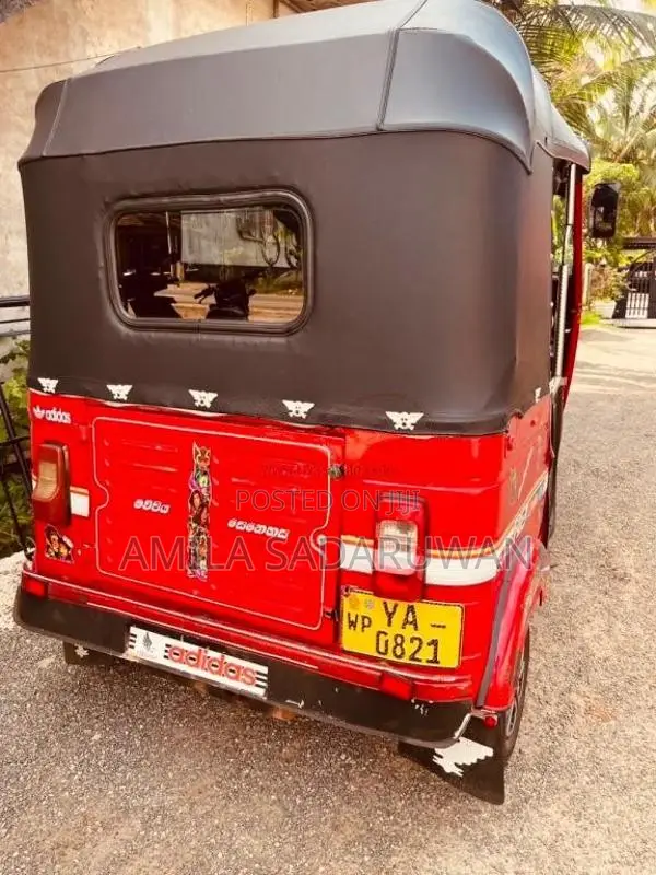 Bajaj RE 2011 Three Wheel (Used)