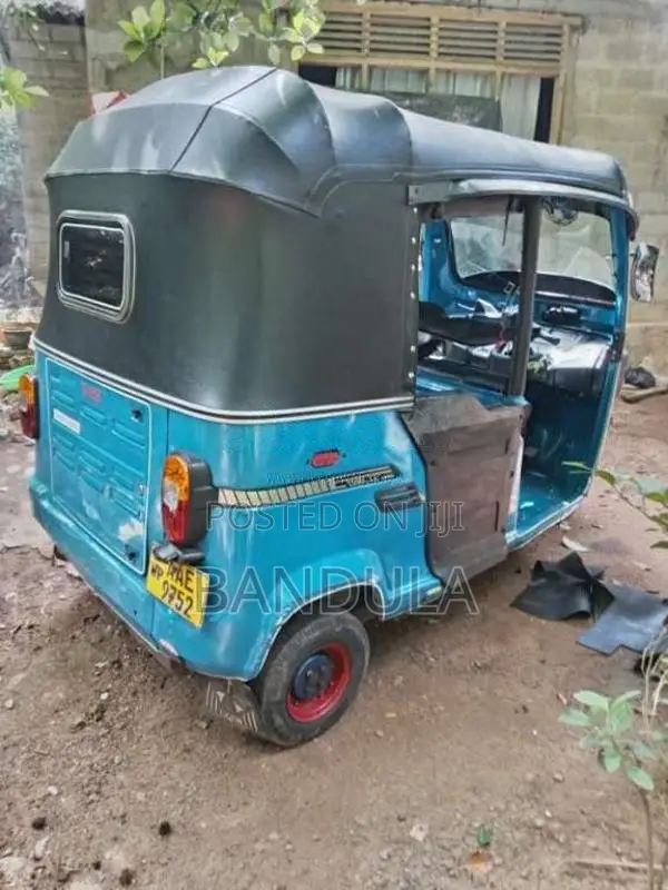 TVS KING 2012 Three Wheel (Used)