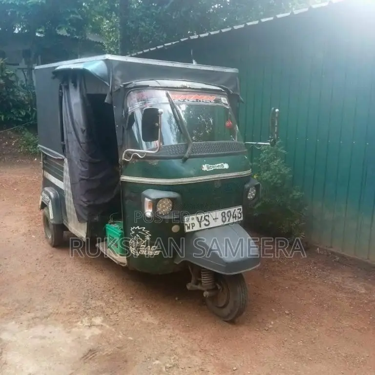 Piaggio Ape City 2004 Three Wheel (Used)