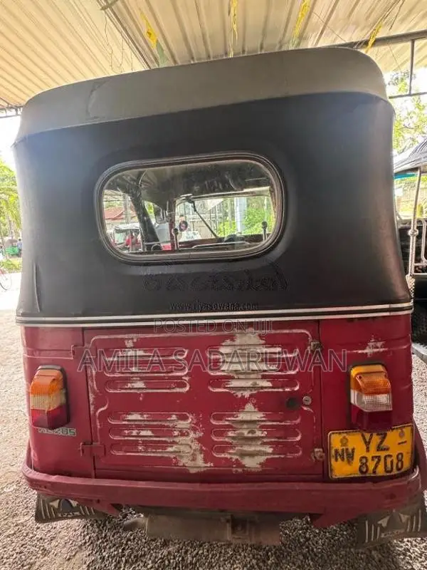 Bajaj RE 2012 Three Wheel (Used)