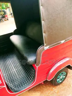 Bajaj RE 1994 Three Wheel (Used)