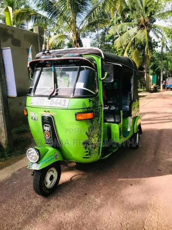 Bajaj 2 Stroke 2005 Three Wheel (Used)