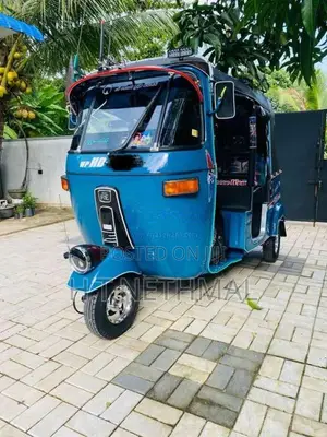 Bajaj RE 2 Stroke 2003 Three Wheel (Used)