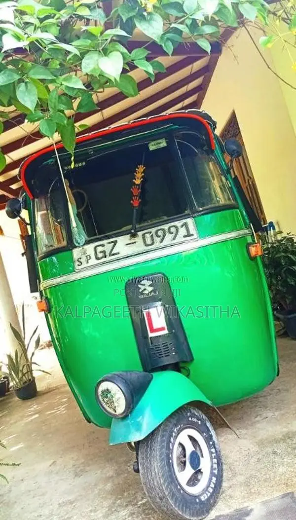 Bajaj Re 2003 Three Wheel (Used)