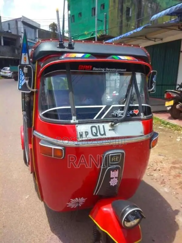 Bajaj RE 4 Stroke 2009 Three Wheel (Used)